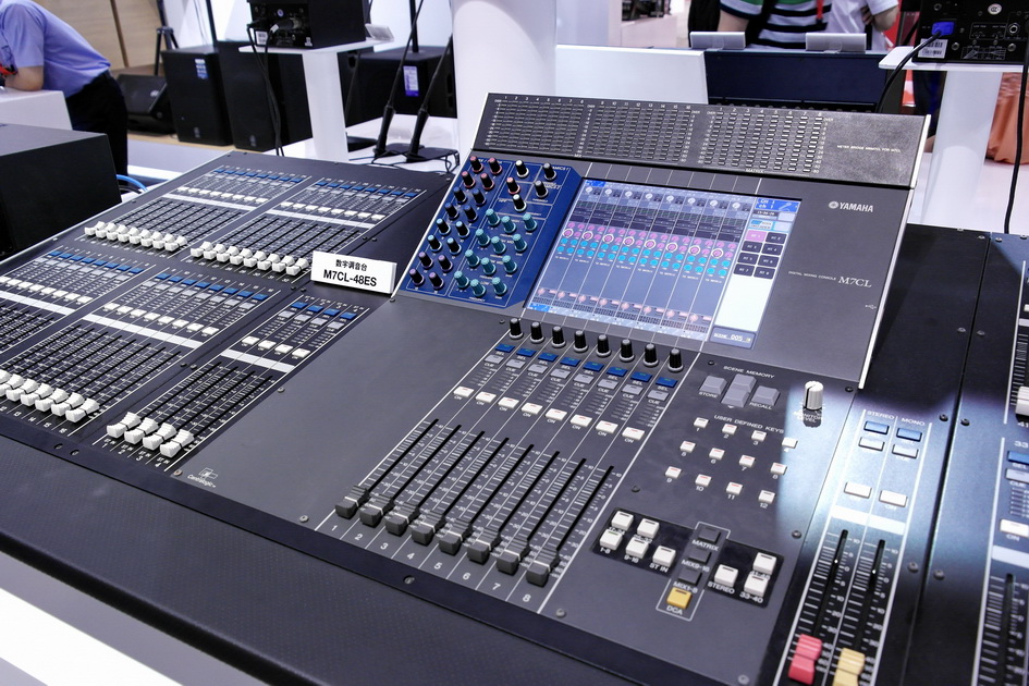 s36沙龙会专业音响新产品亮相PALM EXPO 2013展会 
