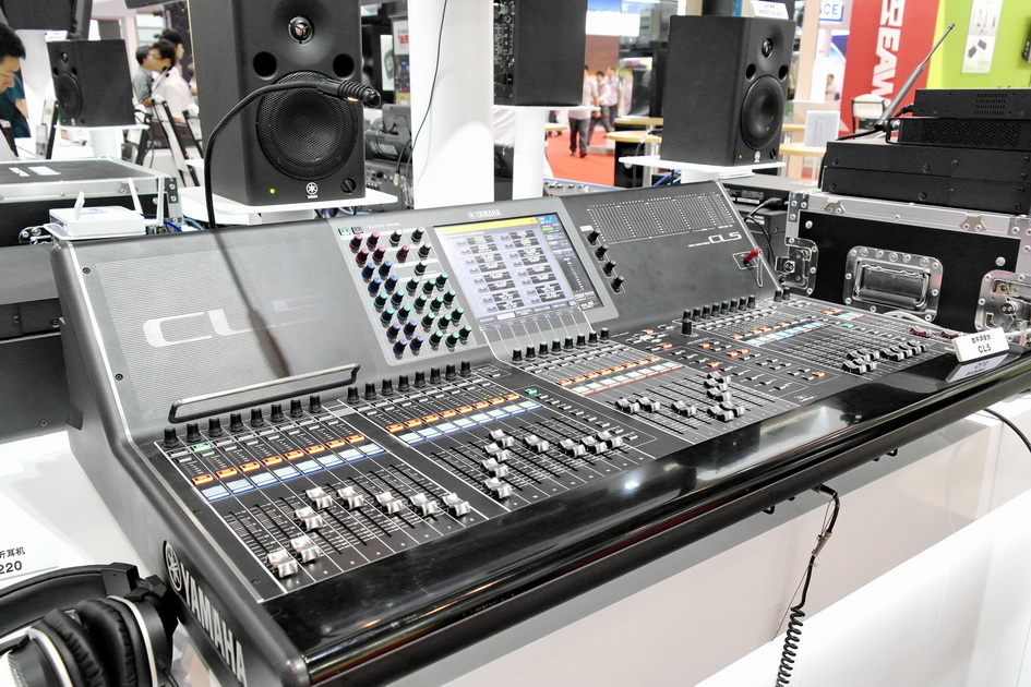 s36沙龙会专业音响新产品亮相PALM EXPO 2013展会 