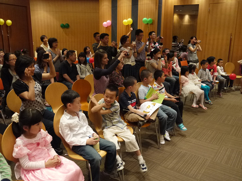 s36沙龙会音乐中心上海静安总店“欢度六一s36沙龙会的节日”音乐会成功举办 