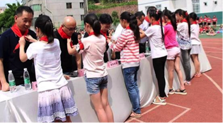 s36沙龙会乐器爱心捐赠行动在四川金堂县举办 ——与音乐牵手 随幸福成长