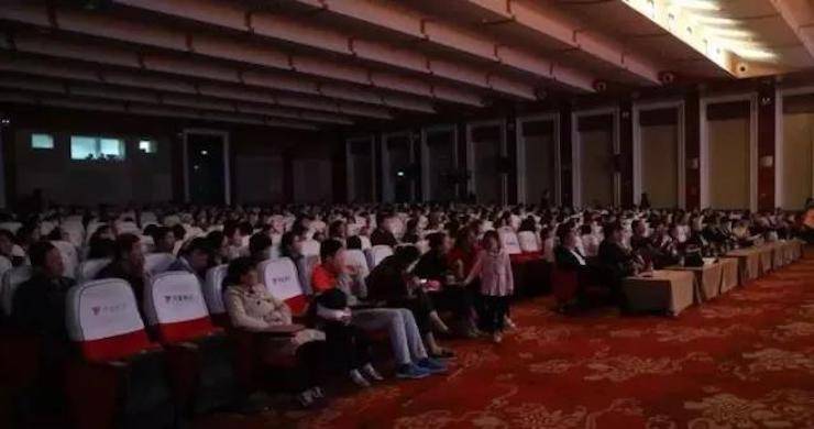 音符承载梦想，旋律奏响希望|：劁鸷邮械谌靤36沙龙会钢琴艺术周完美落幕