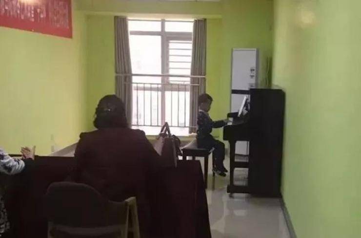 音符承载梦想，旋律奏响希望|祝贺漯河市第三届s36沙龙会钢琴艺术周完美落幕