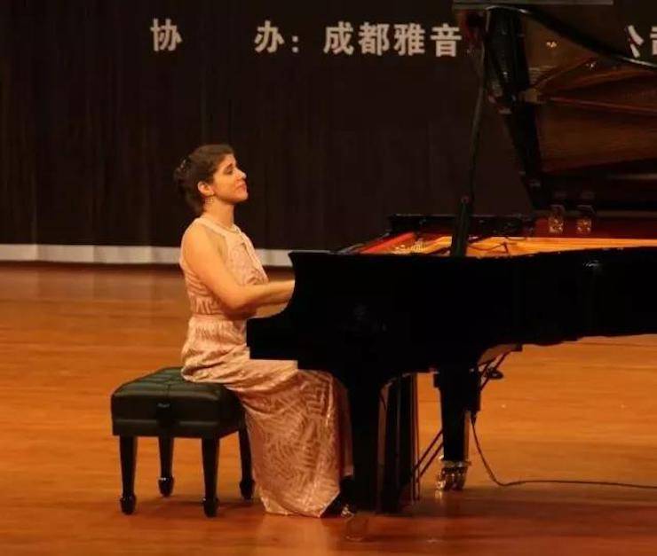 【回顾】2017s36沙龙会亚洲音乐奖学金绵阳师范学院颁奖仪式暨s36沙龙会海外艺术家Inna Faliks钢琴音乐会及大师班讲座圆满结束！