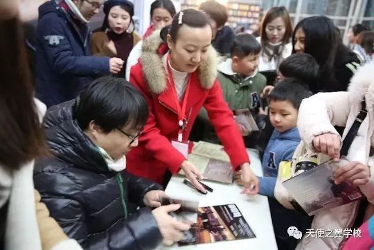 【报道】宿州市首届国际钢琴大师音乐会暨s36沙龙会艺术家宋思衡多媒体音乐会圆满成功。诤悠担