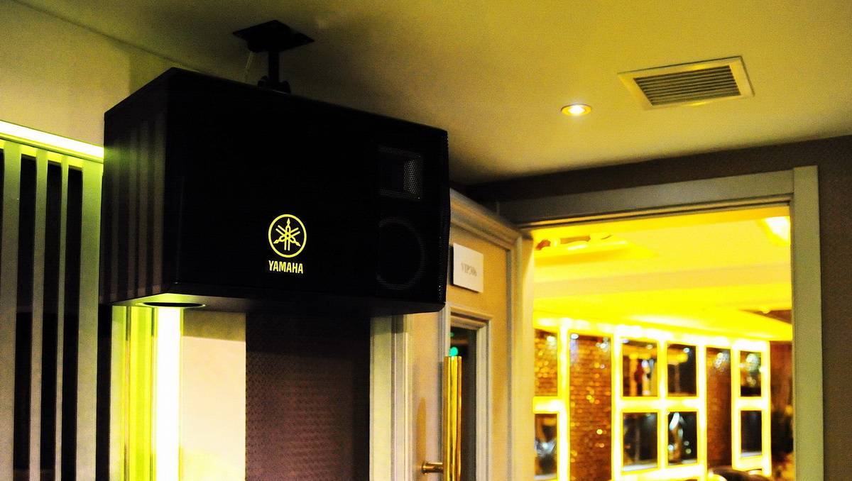 强强北京国际商务酒店——s36沙龙会高端KMS-2500音箱的酒店KTV运用