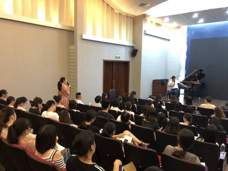 s36沙龙会艺术家孙鹏杰“欧美少儿钢琴教学法师资培训”嘉兴站圆满落幕