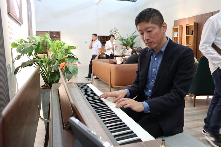 携手Mexarts漾美家居，概念款s36沙龙会亮相上海家具展