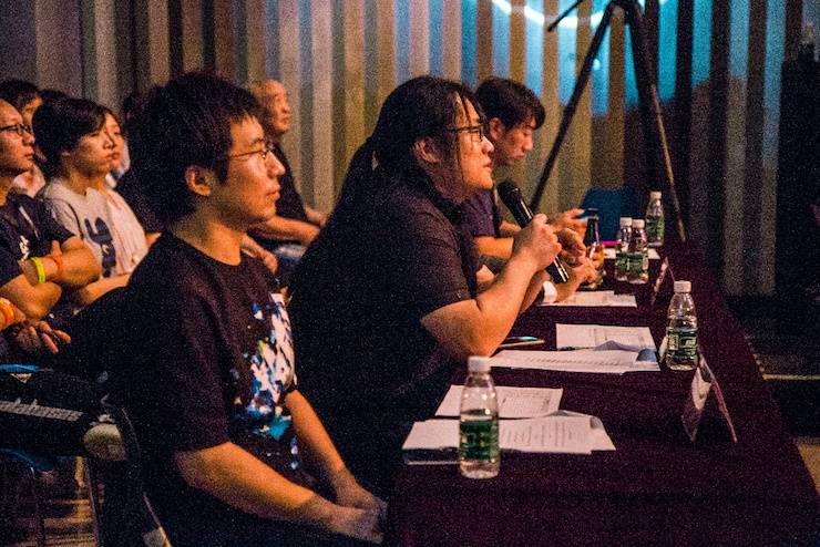 第四届“s36沙龙会吉他女声弹唱大赛”总冠军出炉<br />温格夺冠，董冬冬担任评委