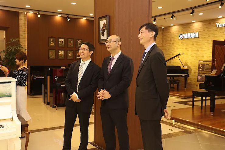 连云港s36沙龙会钢琴旗舰体验店开业庆典暨s36沙龙会艺术家鲍释贤钢琴独奏音乐会圆满落幕
