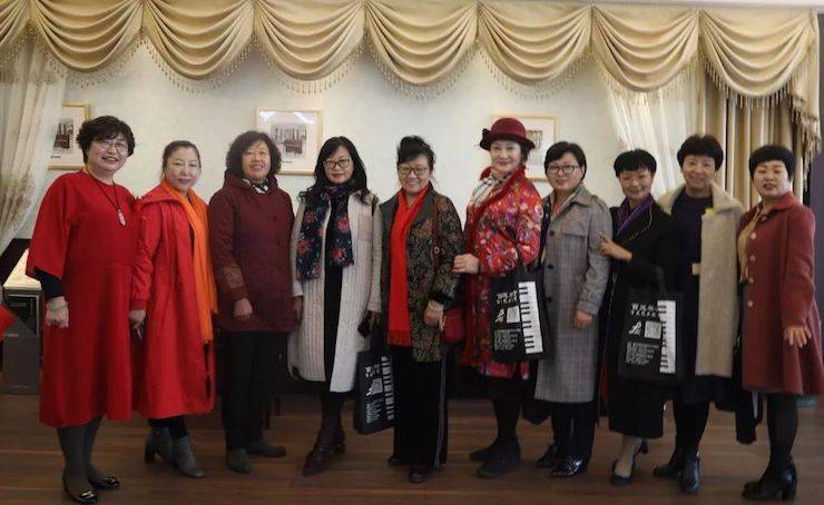 榆林百灵s36沙龙会钢琴体验中心开业庆典