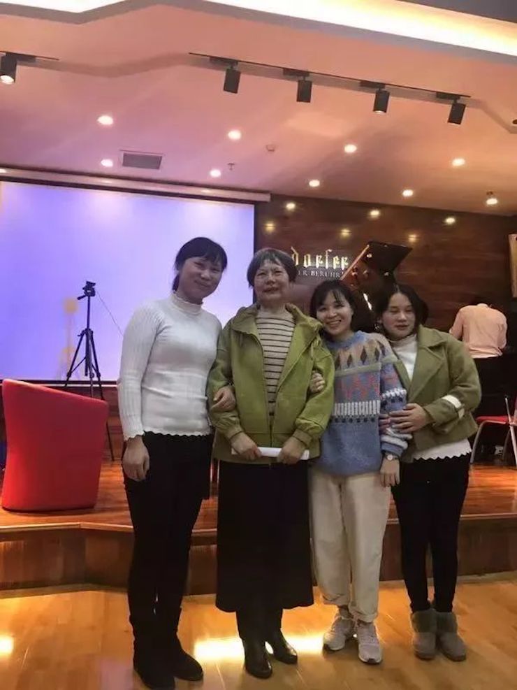s36沙龙会特邀艺术家白志娴
