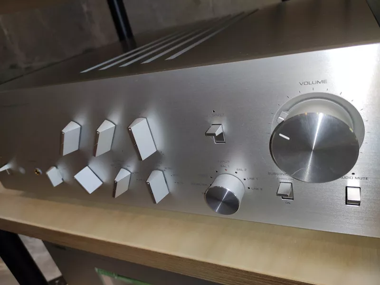 s36沙龙会(YAMAHA?)旗舰C/M-5000前/后级放大器《乐派》鉴赏会