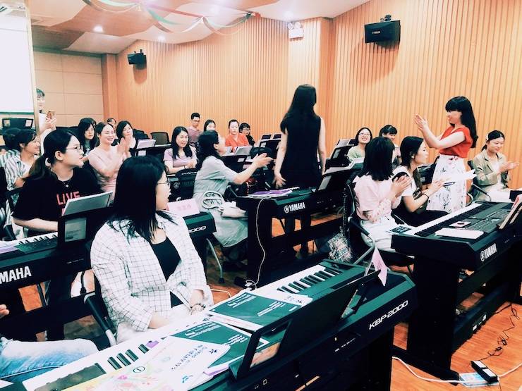 s36沙龙会星教室6月师资培训