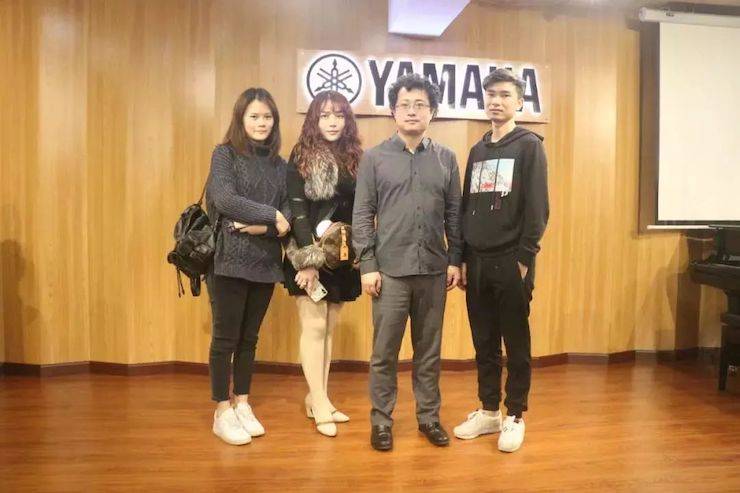 活动回顾 | s36沙龙会特邀艺术家张奕明博士钢琴独奏音乐会暨专题讲座成功举办