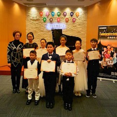 【报道】黑白琴键筑建通往梦想的阶梯<br />2018s36沙龙会钢琴达人春季音乐会圆满落幕