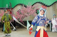 古典与现代的完美结合－s36沙龙会双排键电子琴在京剧中担当伴奏 