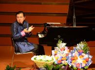 12月20日s36沙龙会国际艺术家裘元朴武音献上超凡绝伦的演出 